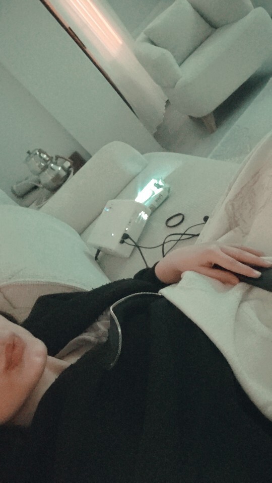 Benim gibi dizi film delisi olanlar ne izliyor, şu ara neler önerirsiniz?