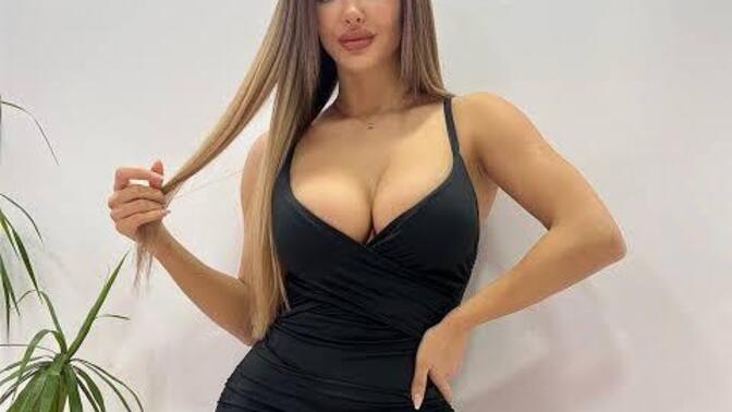 Anneniz istediğiniz gibi dekolte giymenize izin veriyor mu?