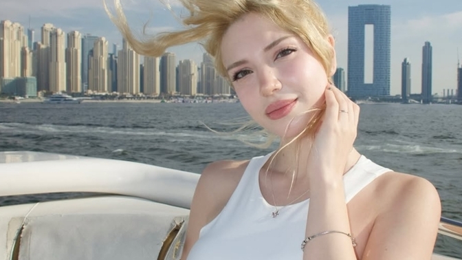 Böyle kusursuz, taş gibi kızlar dışarda dolup taşıyorken bizi beğenip sadık kalacak birini nasıl bulabiliriz ki?