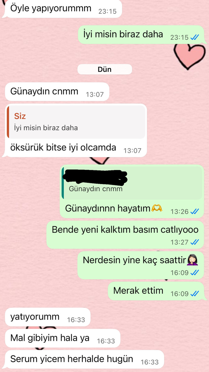 Sevgilim sürekli geç dönüyor ve görüldü atıyor, beni gerçekten umursamıyor mu?
