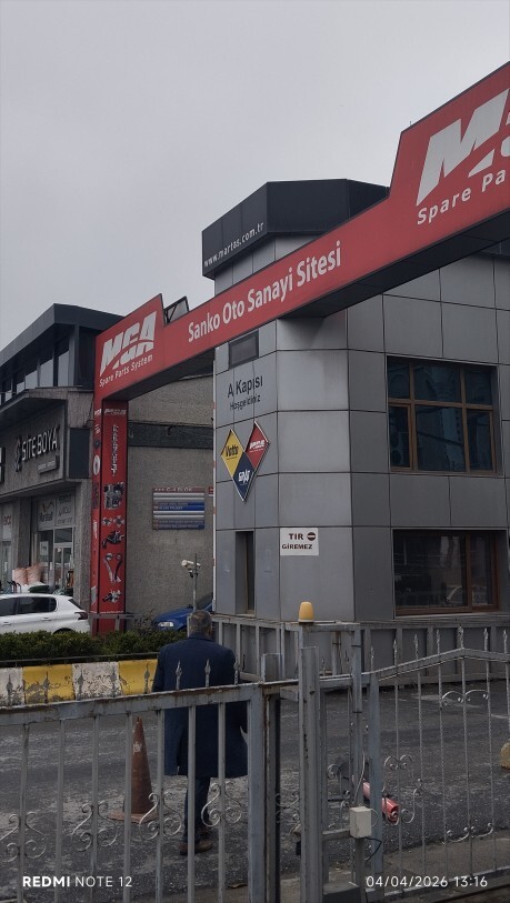 Baba zoruyla oto sanayi gezintisi yaptınız mı, nasıl bir travmaydı?