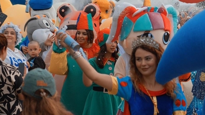 Adana Altın Portakal Karnavalına hiç geldiniz mi, karnavalları sever misiniz?