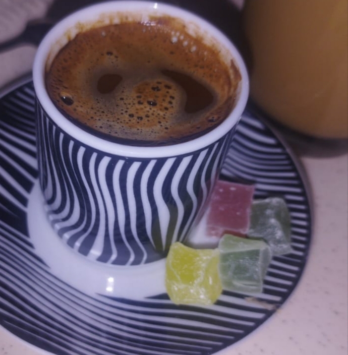Sunumu zayıf olan birinin kahvesi içilir mi?