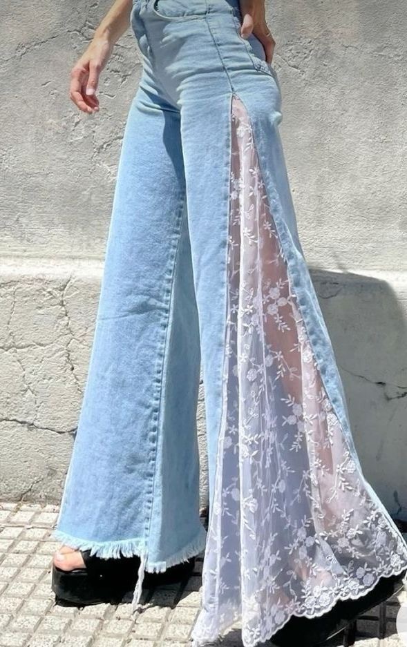 Kot pantolon kadın giyimde çekici duruyo mu?
