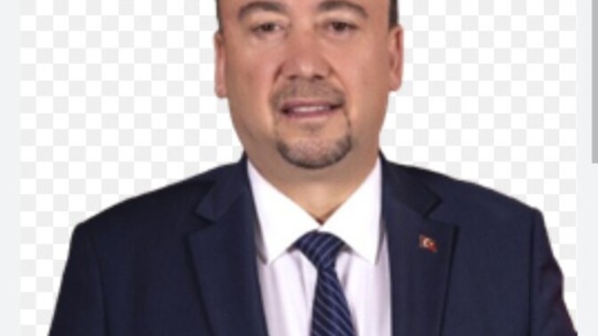 Uşak Belediye Başkanı Özkan Yalım tutuklanması sizce doğru mu, yerine kim gelir?