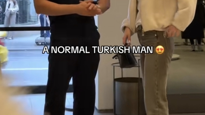 Yabancı kızlar Türk erkeklerini a normal Turkish man başlığı adı altında hesaplarında paylaşıyor ne düşünuyorsunuz ?