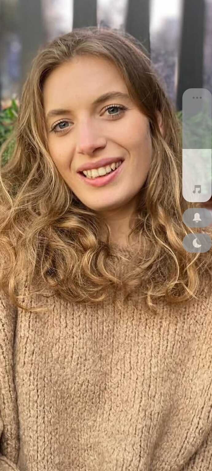 Voleybolcu Cansu Özbay kime benziyor?