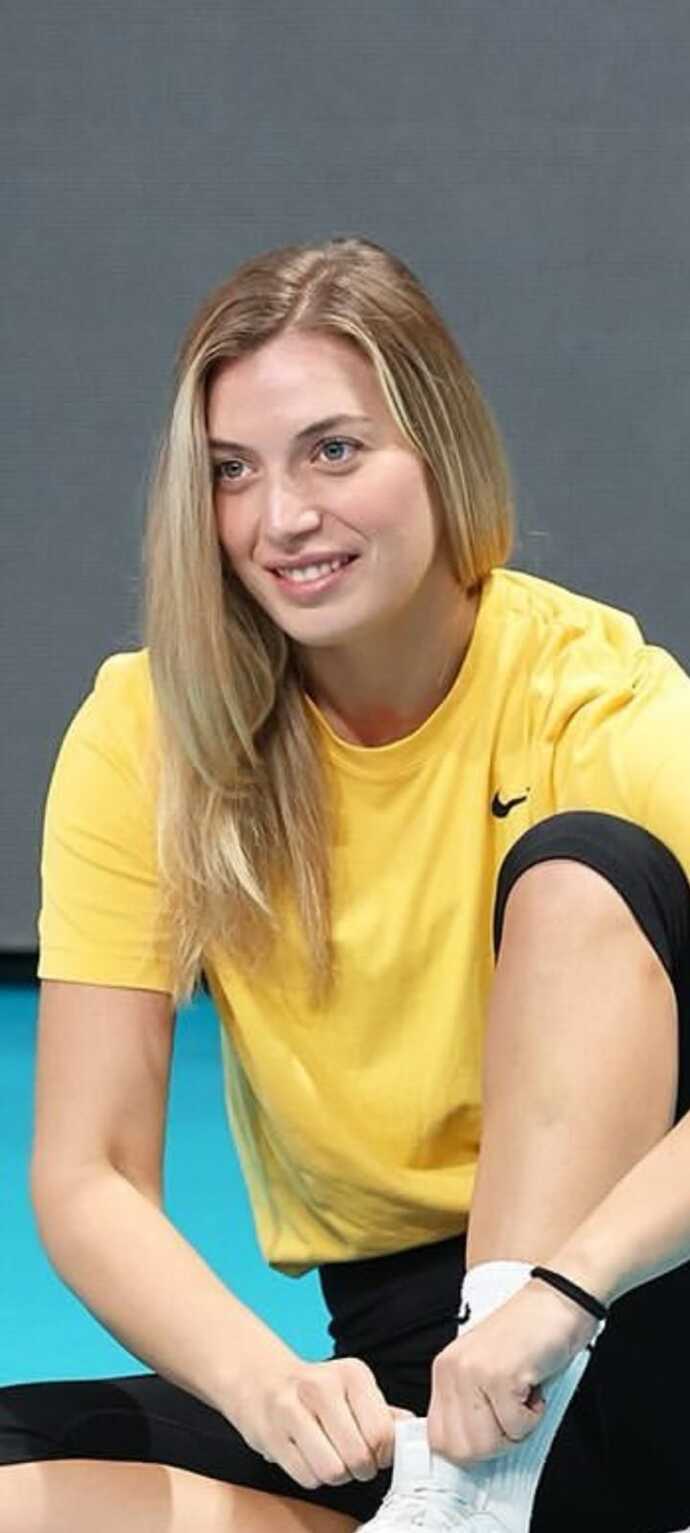 Voleybolcu Cansu Özbay kime benziyor?