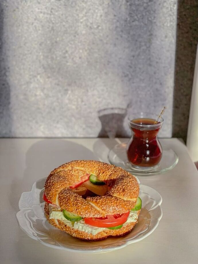 Siz sabah kahvaltısında simit sever misiniz, simit kahvaltının vazgeçilmezi mi?