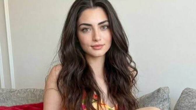 Sizce ayak tırnağı ojesi çekici mi, bu konuda ne düşünüyorsunuz?