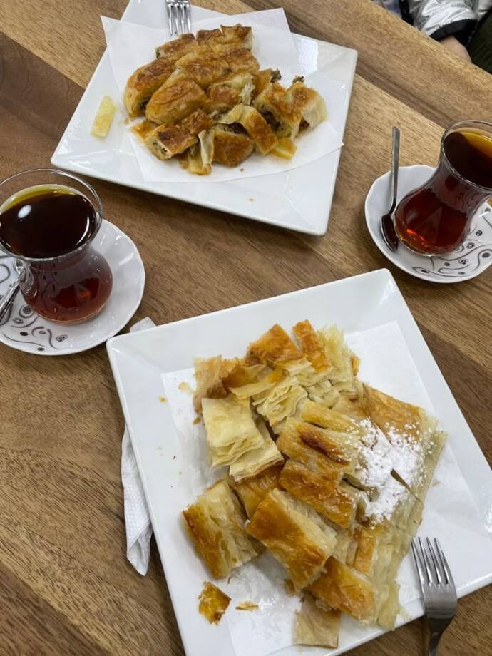 Kahvaltıda hangi çeşit börek olsa efsane gider, sizin favoriniz ne?