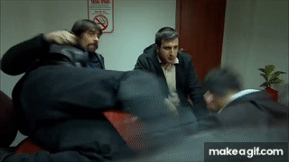 Yeni tanıştığın biriyle hemen samimiyet kurar mısın?