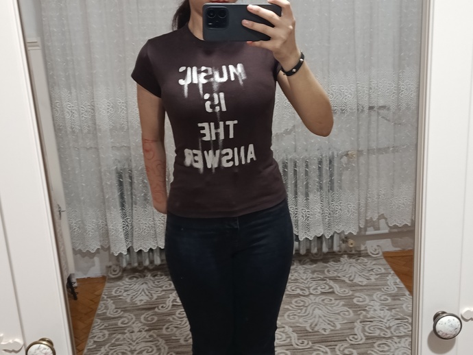 Vücudum gerçekten bu kadar çirkin mi, yoksa çevremdekiler mi abartıyor?