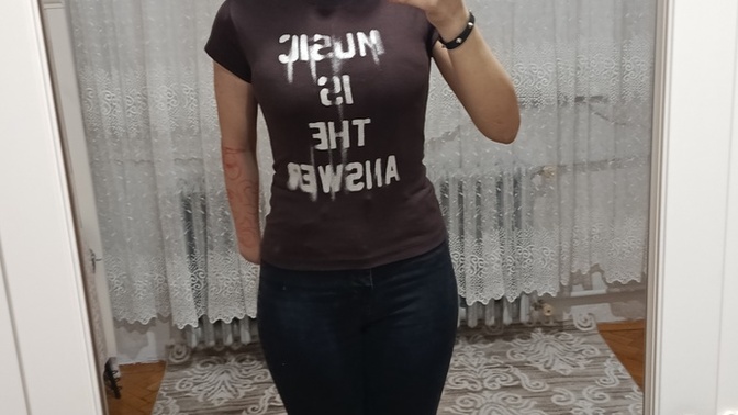 Vücudum gerçekten bu kadar çirkin mi, yoksa çevremdekiler mi abartıyor?