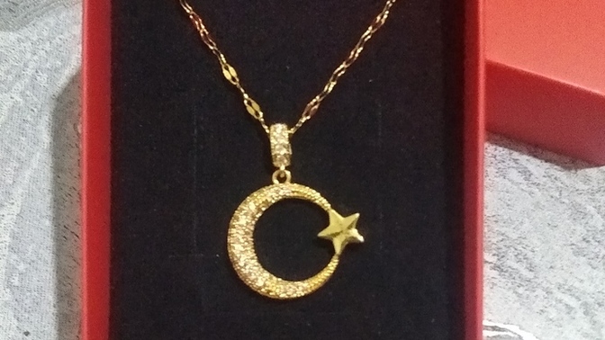 Ay yıldızlı kolye aldım , takı ve aksesuar kullanmayı severmisiniz 🌸?