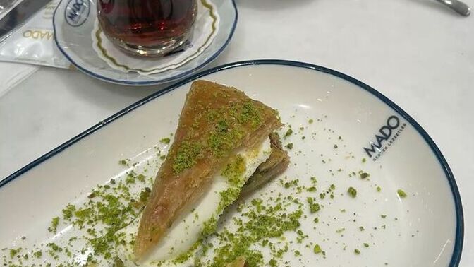 Tatlının yanına en çok ne gider, kahve mi çay mı yoksa dondurma mı?