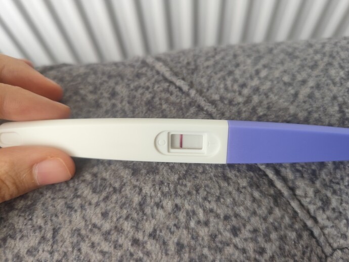 Adet günümde test sonucu silik çıktı, hamilelik var mı?