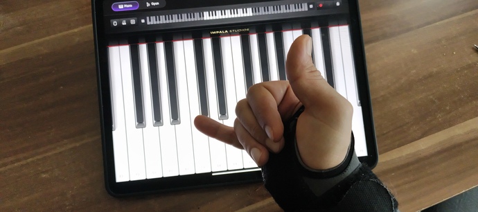 Bu ara piano çalmayı öğreniyorum, sen neyi merak ediyorsun ve neden?