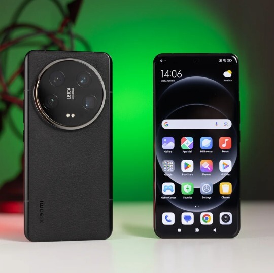 Galaxy S24 Ultra mı Xiaomi 14 Ultra mı?
