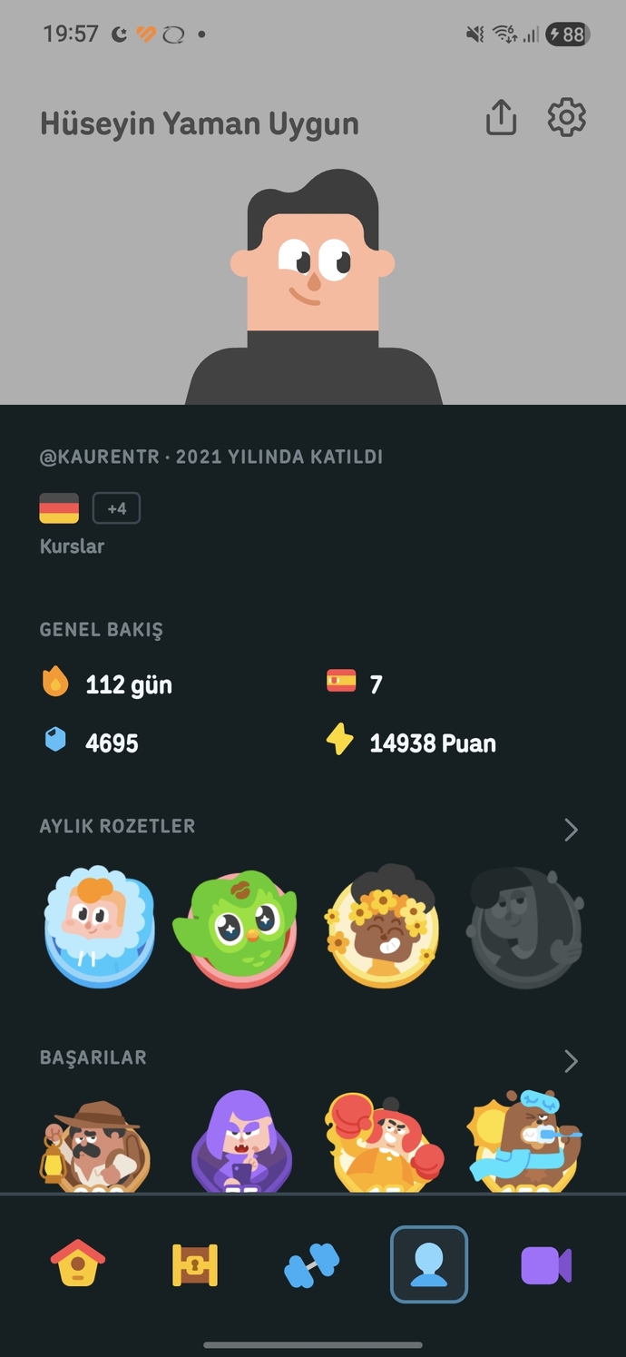 Ne diyor biri acil çevirsin?