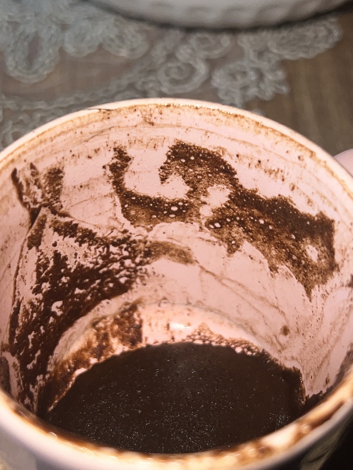 Fotoğrafımdan kahve falıma bakıp ilişkiler ve gelecekle ilgili ne görüyorsunuz?
