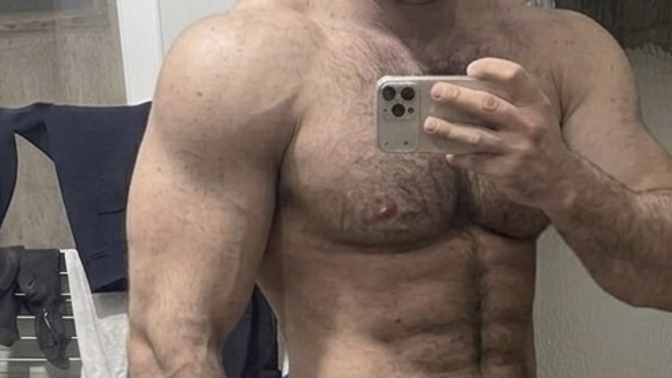 Kızlar, 2 yıl güreş 8 yıl spor yaptım, 32 yaşındayım, vücudum nasıl olmuş sizce?