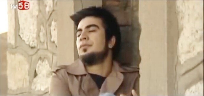 Arsız Bela 15 yılda sizce ne kadar yaşlanmış, 35 yaşında gösteriyor mu?
