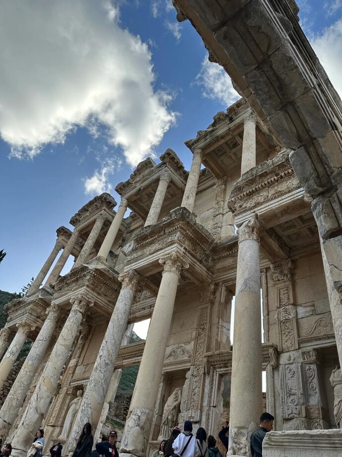 Efes Antik Kenti'ni gezdin mi?