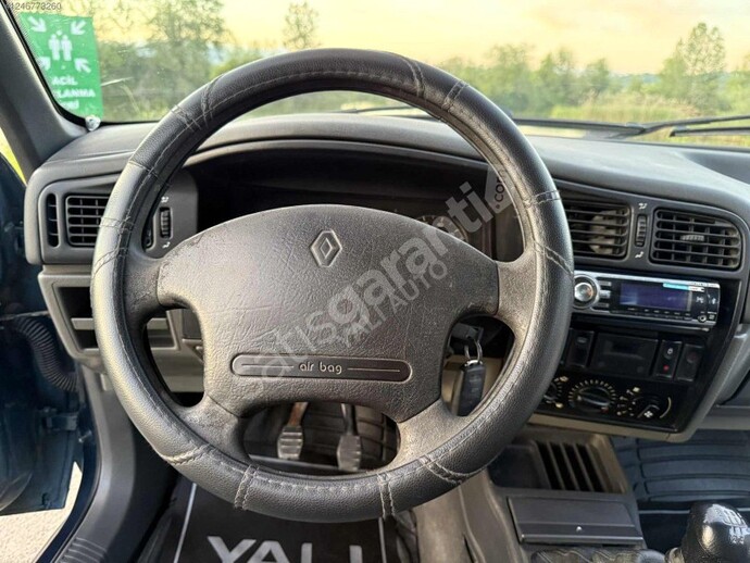 Renault 19 nasıl araba, alınır mı sizce günlük kullanım için?