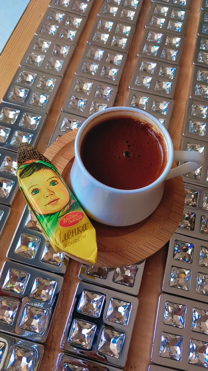 En son kahve eşliğinde kiminle lafladın?