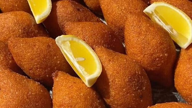Asla hayır diyemediğiniz yemek varmıdır hangi yemeği seversiniz?