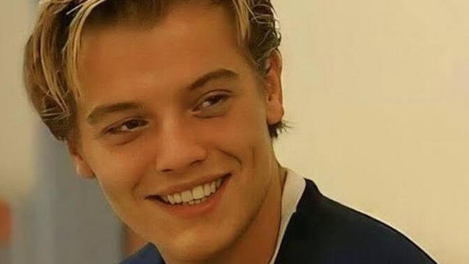 Arda Kural mı Çağatay Ulusoy mu daha yakışıklı?