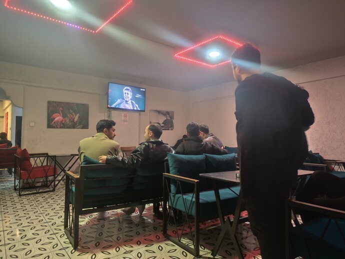 Dolu dolu geçen pazar gününden sonra sizde keyifler nasıl, modlar yerinde mi?