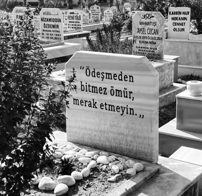 Benim gibi eskiye takılı kalmış olan var mı?