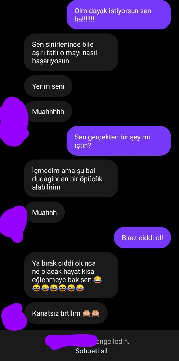 Sevgilim bana saçma iltifatlar ettiği için engelledim. Haksız mıyım?
