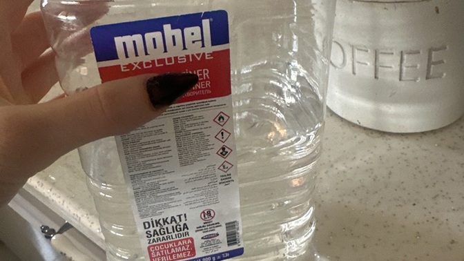 Bunun kokusuna doyamıyorum neden acaba?