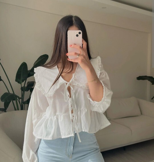 Kadın stilinde çocuksu kız imajı! Bebe yaka gömlek giysem benimle dalga geçerler mi?
