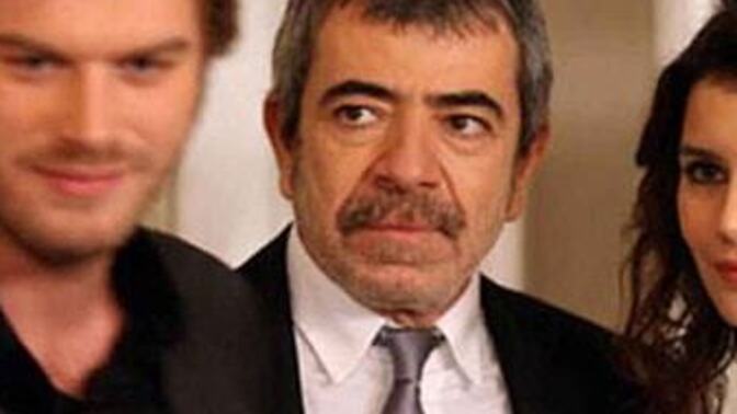 Sadık erkek ve düzgün erkek başkasına bakar mı ya da  fırsat verir mi?