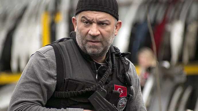 Şevket Çoruh Kariyer açısından şanslı adam değil mi?