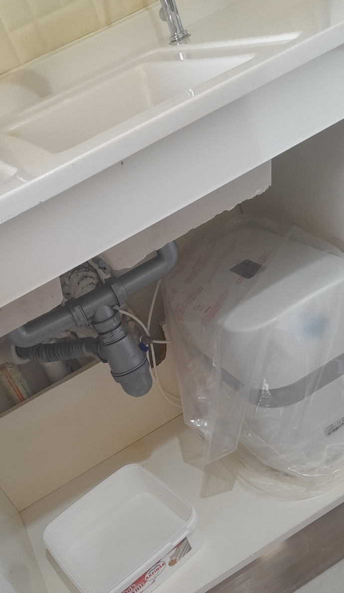 Evin tamir musluk, lavabo işlerini kim yapar sizde?