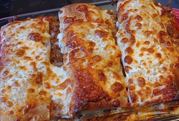 Lazanya evde mi daha lezzetli oluyor yoksa dışarıdan sipariş etmek mi daha mantıklı?