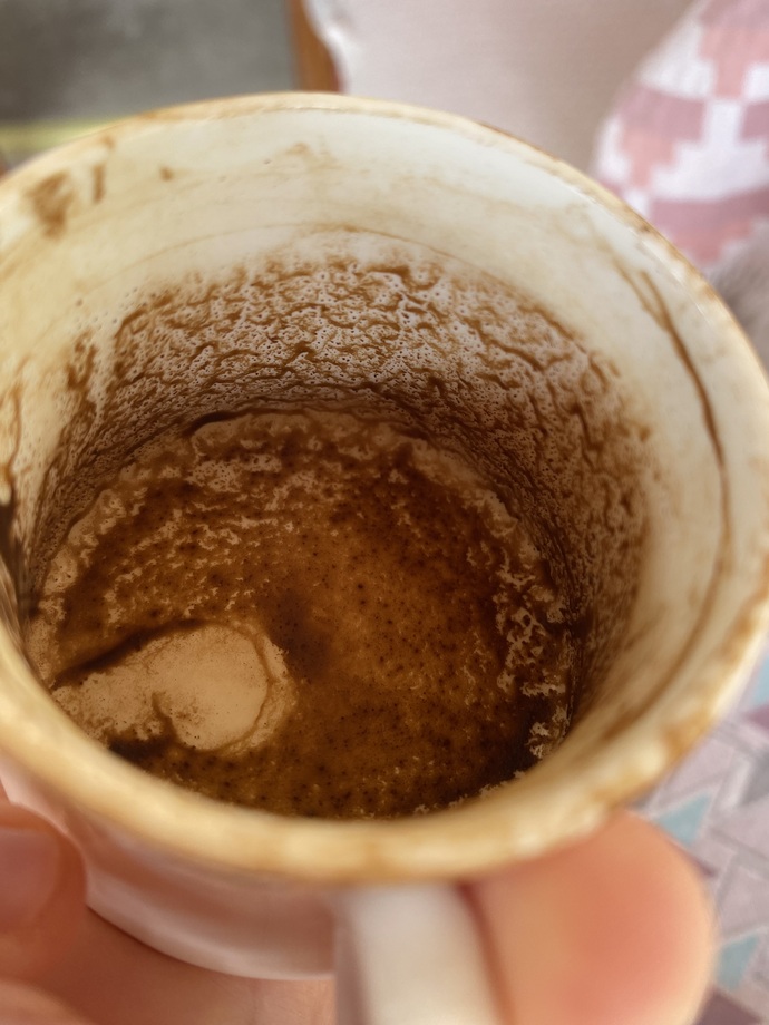 Aranızda Ciddili fal bakabilen var mı?