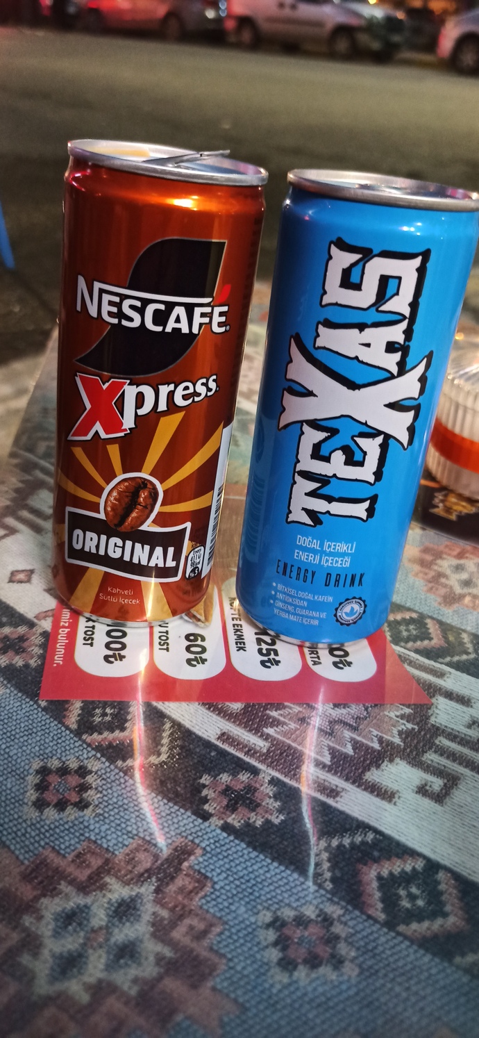 Soğuk kahve mi enerji içeceği mi?