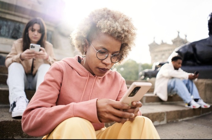 Telefonunuz olmadan bir gün geçirebilir misiniz?