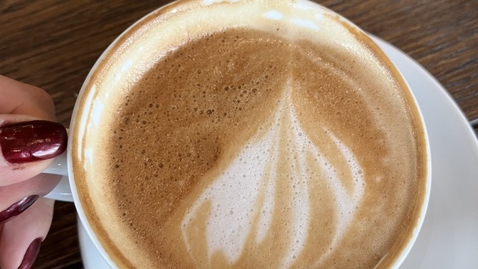Kimlere latte ısmarlayayım?