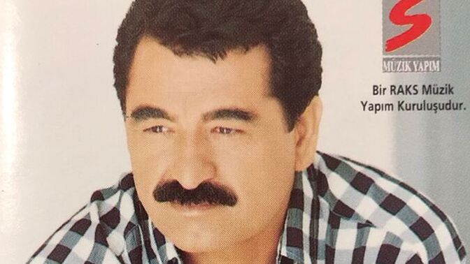 İbrahim tatlıses gençliğinde yakışıklı bence ona neden çirkin diyorlar?