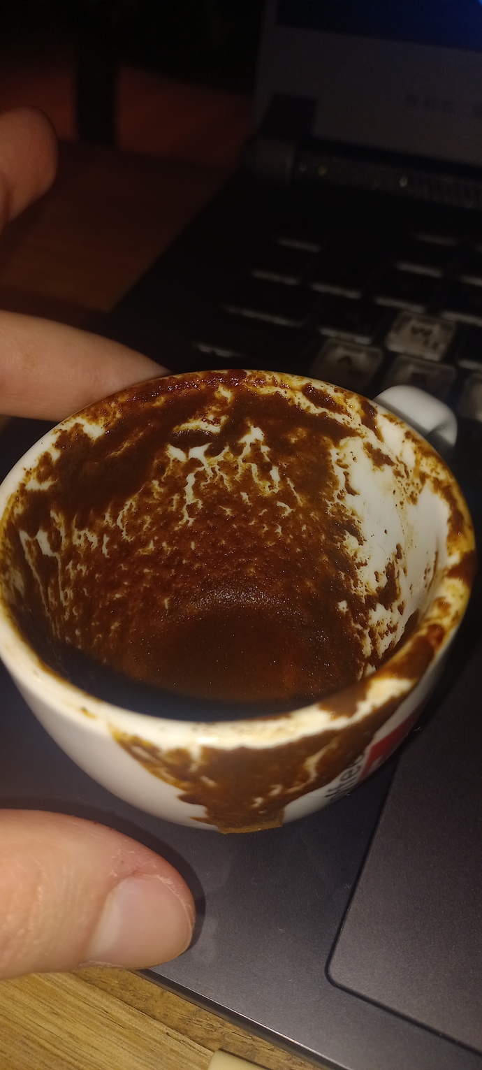 Falimda ne cikmis? hisleri yuksek olanlar yorumlar mi?