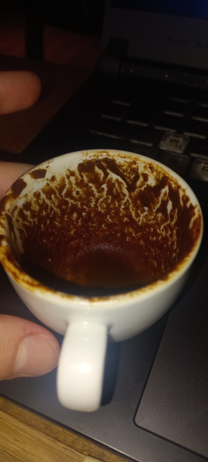 Falimda ne cikmis? hisleri yuksek olanlar yorumlar mi?