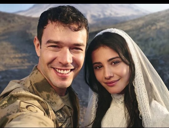 Ansızın senden habersiz nişan, düğün yapan bir tanıdığın oldu mu?