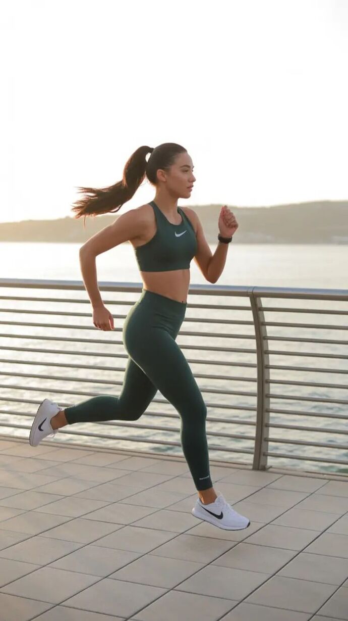 Naber #SporCanlar! Spor yapmaya en motive hissettiğiniz saatler hangisi, sabah mı, öğleden sonra mı yoksa gece karanlığında mı?